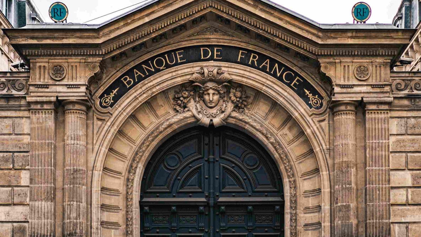 Facade of the Banque de France entrance